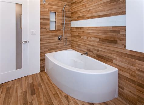 Modern Wood Panel Bathroom - Modern - Bathroom - Los Angeles - by Pearl ...