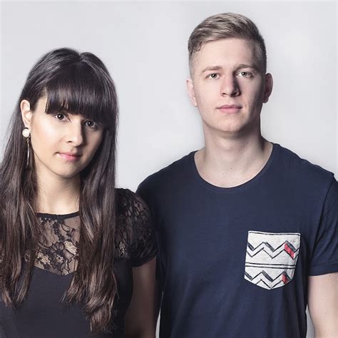 AVINA - YouTube