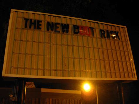 Gay Massage In Jacksonville: Is It Worth The Hype? (We Investigated) Image 16