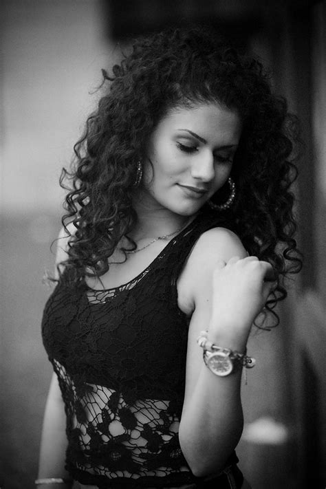 Nalin Foto & Bild | portrait, portrait frauen, outdoor Bilder auf ...
