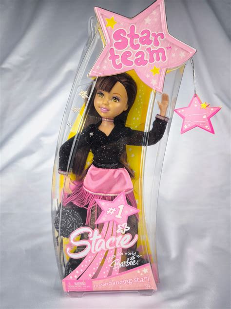 Stacie Star Team Brunette de 2005 | Becker Toys