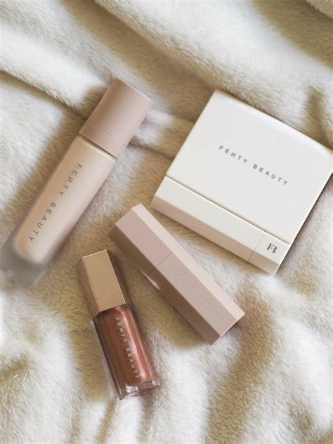 𝐬𝐮𝐫𝐯𝐢𝐯𝐨𝐫 | Fenty beauty, Aesthetic makeup, Makeup collection