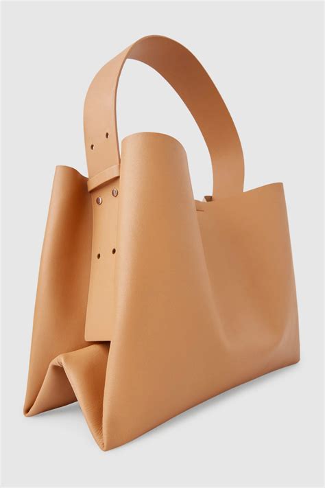 ОБЪЕМНАЯ СУМКА НА ПЛЕЧО | Bags, Brown bags, Large shoulder bags
