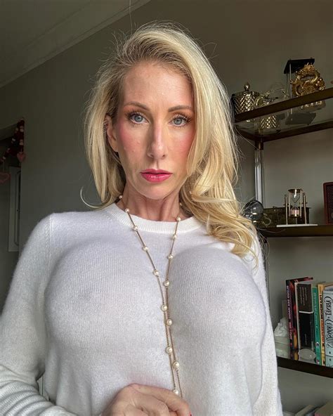 Lorelei Finds - Lorelei Finds added a new photo.