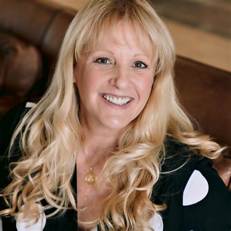 carolyn davidson net worth 2023