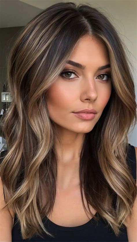 Cool tones will dominate the brunette dark hair market next year 19