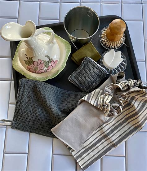 Montessori Table Scrubbing Set deluxe Reggio Emilia, Waldorf, Charlotte