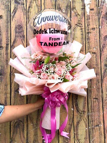 buket balon anniversary harga murah  cantik