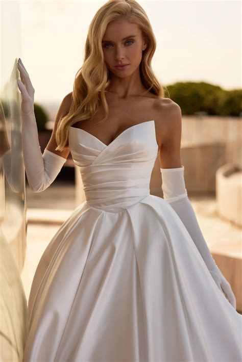 Viero Bridal Las Vegas: Elegant Wedding Dresses & Gowns