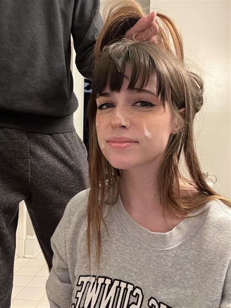 Another successful training session with daddy! :) : r/DaughterTraining