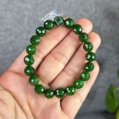 Beautiful and Natural Nephrite Jade Bracelet – Mountain Jade