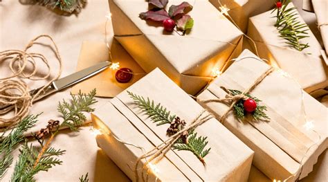 7 Zero Waste Gift Wrapping Ideas For Waste-Free Giving