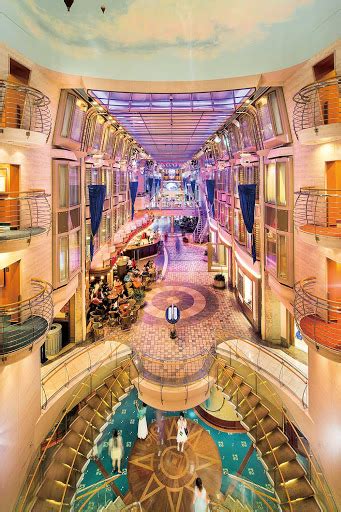 Royal Caribbean Mariner of the Seas cruise ship - Cruiseable