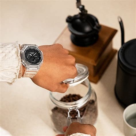 GA-2100SKE-7A | CASIO