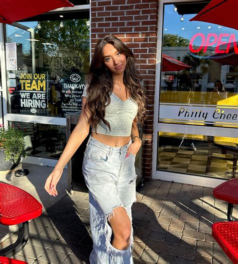 iAmJordi 🦋💘 | I’d show you the sandwich I got but I ate it so | Instagram