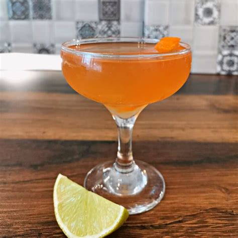 6 Best Cognac Cocktails - Easy and Delicious - Foodiosity