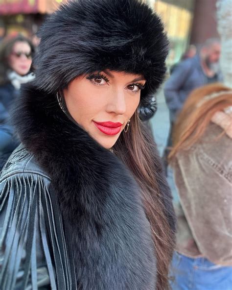 Beckah Shae | An adventurous day with my longest friend ( 35yrs