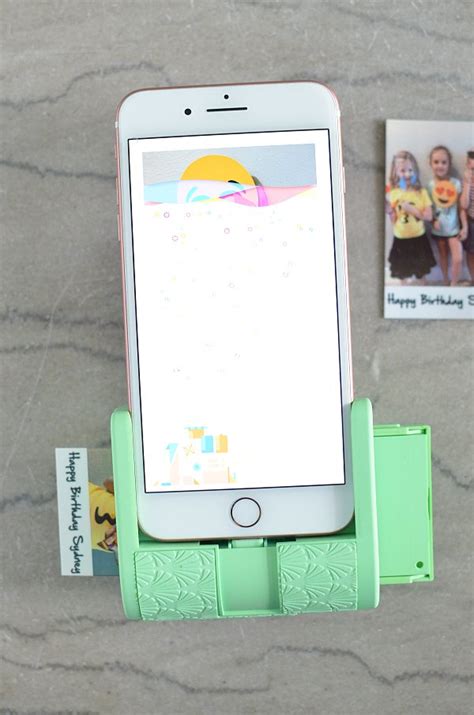 prynt smartphone instant photo printer  suburban mom