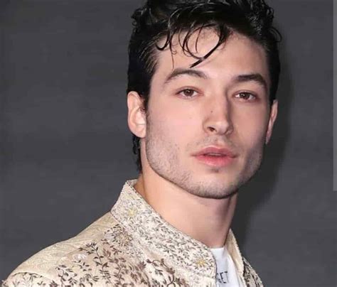 ezra miller net worth age family girlfriend biography