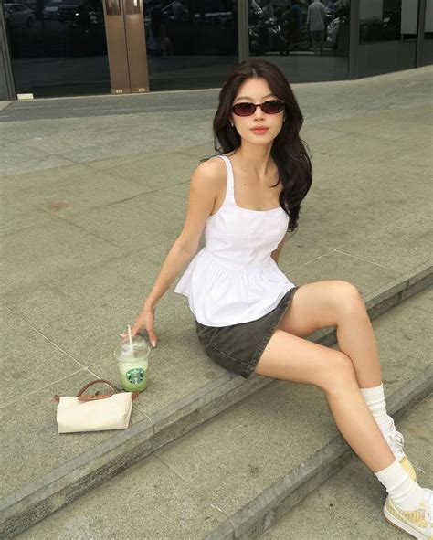 outfit inspo | Japan summer outfit, Casual day outfits, Japan outfit summer