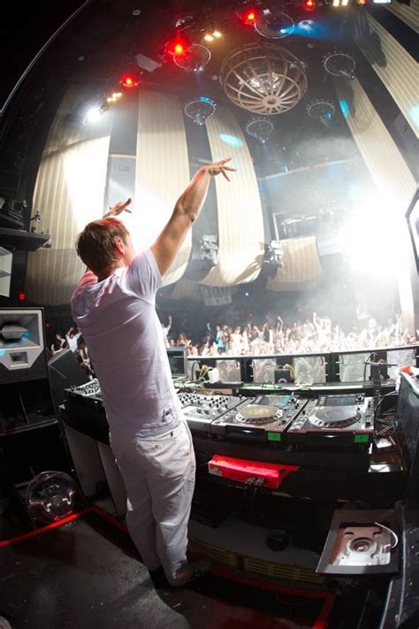 Haute Event: Armin Van Buuren Throws a White Party at Marquee - Haute ...