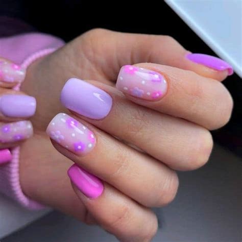 Uñas de gel cortas