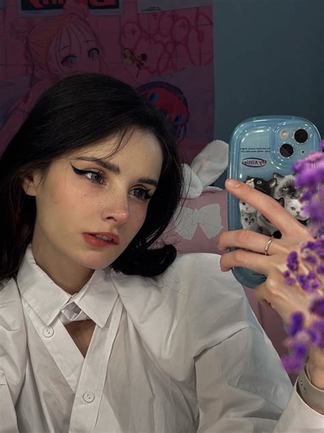L O O N A 🦋 on Twitter: "what content do you really want to see from me