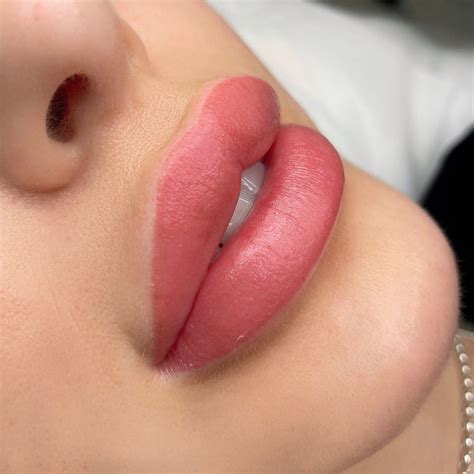 Lip Magic by Jasmine Diebelius - Master Lip Blushing Techniques on The ...