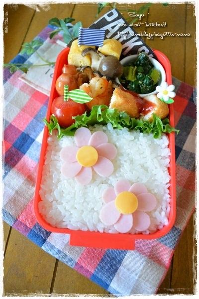 簡単＊お花のお弁当～♪ | ☆sayuのキャラ弁にっき☆