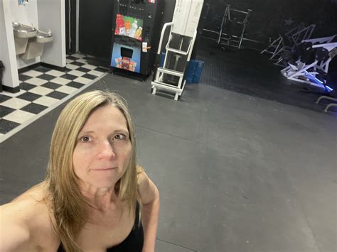 My Weight Loss Journey: Val 2.0 - Show Prep Week 13