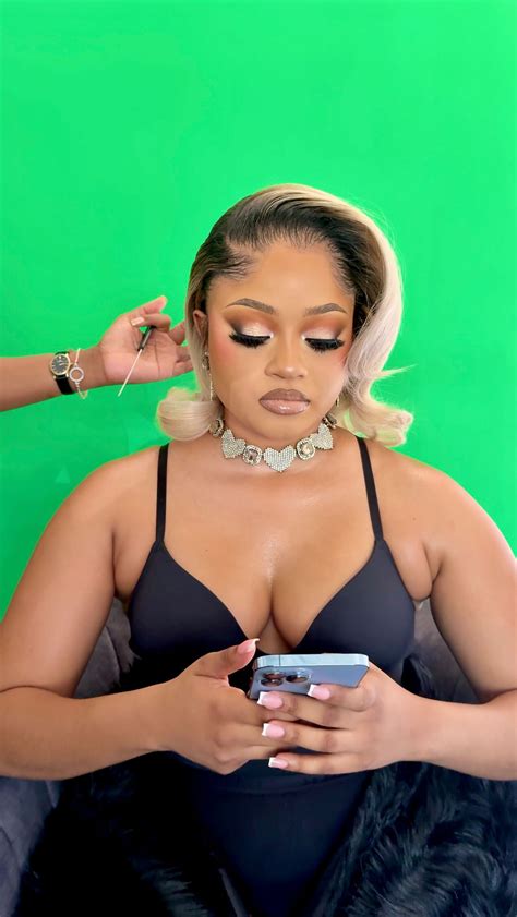 Mandisa Mpotsang | TBO babe | Instagram