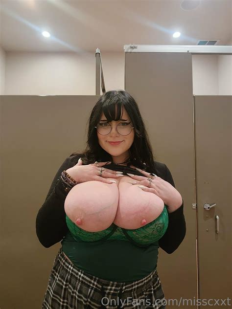 hazel winters onlyfans 6