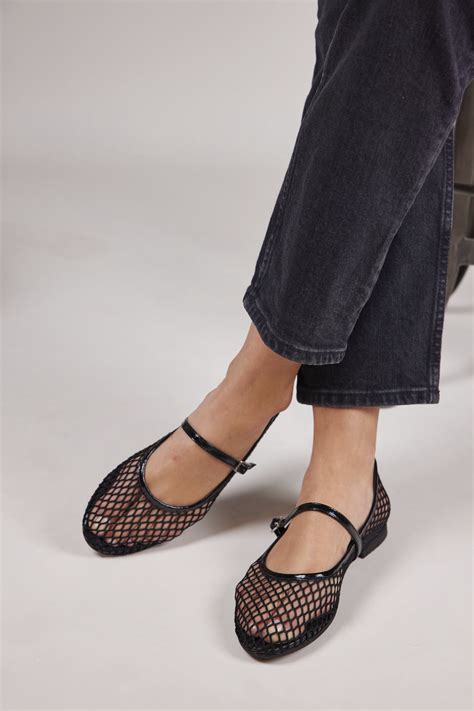 kyrie נעלי סירה שטוחות | Republic Footwear