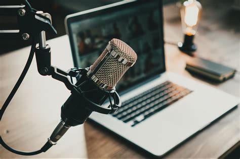 4 Methods Podcasters Can Use to Keep Up With Industry Trends – Pike-Inc 