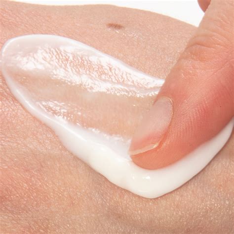 Revitalizing Gel with Blueberry Extract – VAN DEN BROEK LIFE