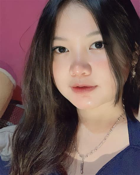 Lyna Inut | 🫣🤫. #lfl #lfl💛️ | Instagram