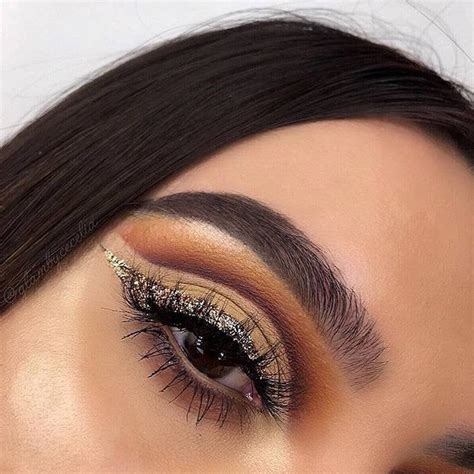 Blue Cut Crease Eye Makeup - Makeup Vidalondon