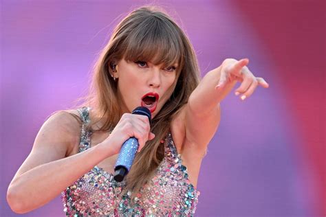 Why is Taylor Swift so popular? | The Straits Times