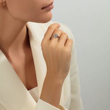 Серебряные украшения — купить ювелирное изделие из серебра недорого в ...