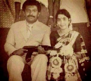 Velupillai Prabhakaran Wiki, Age, Death, Caste, Wife, Children, Family ...