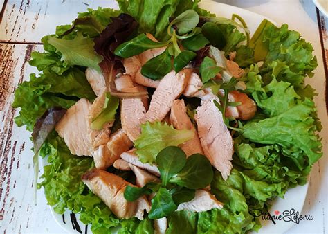 Салат «Цезарь» с курицей