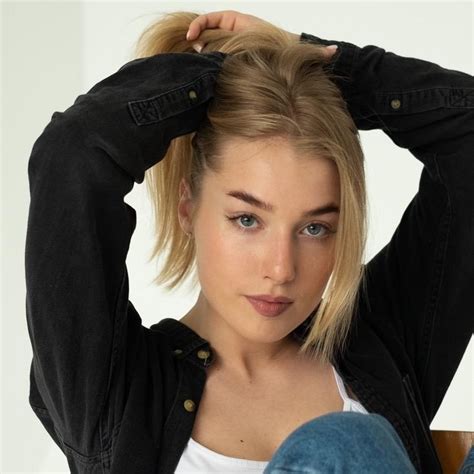 Катя вяликова фото