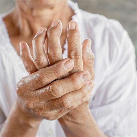 6 Effective Natural Remedies For Rheumatoid Arthritis - The Hidden Cures