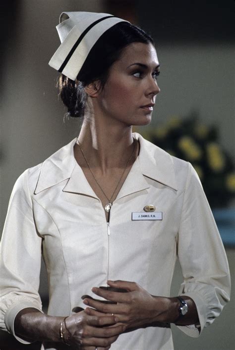 Kate Jackson as Jill Danko in The Rookies : r/ClassicScreenBeauties