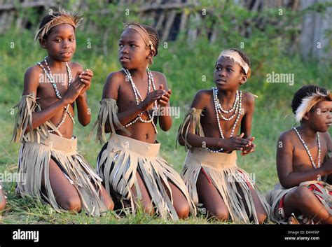 Zulu boys and girls in traditional costume pictured during a dancing ...