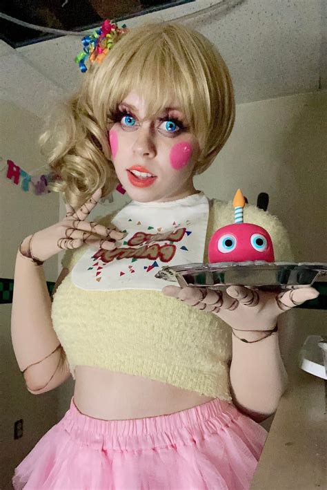 Toy Chica five Nights at Freddys Cosplay Prints - Etsy