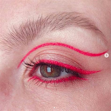 Неоновые стрелки на глазах: 21 фотоидея и инструкция как сделать