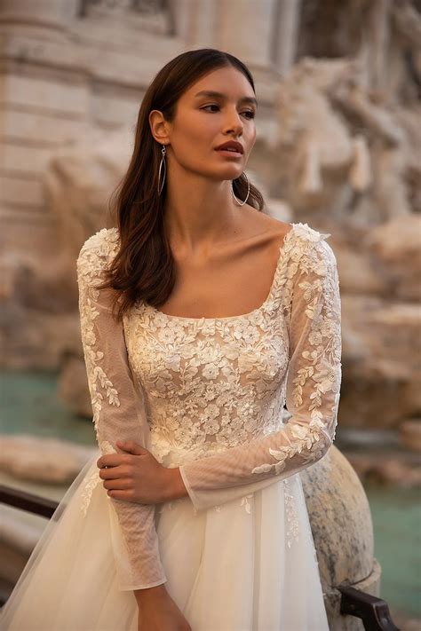 EL-AMY — BRIDAL GOWN STUDIO