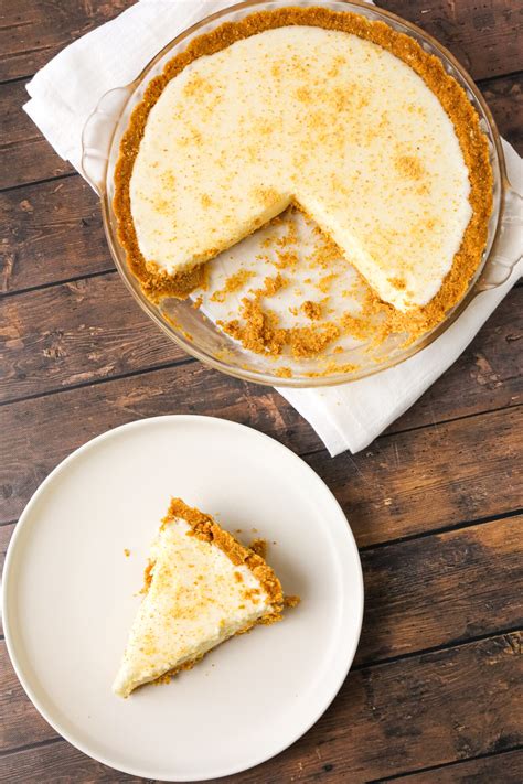 Marshmallow Pie - THIS IS NOT DIET FOOD