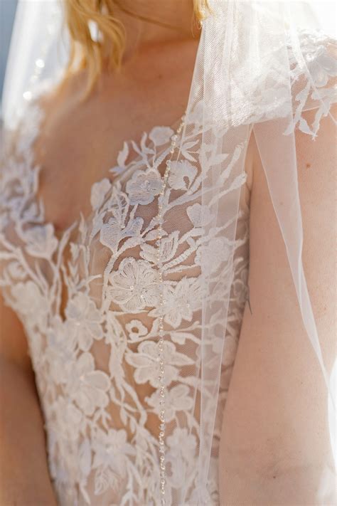 PEARL MIX CATHEDRAL | Vow'd Weddings